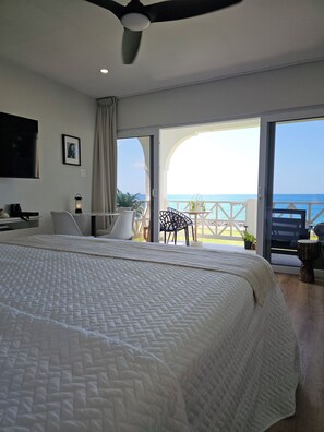 1 bedroom, in-room safe, iron/ironing board, free WiFi
