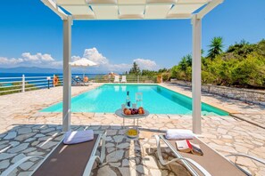Pool - Villa Dionisis in Paxi (Paxi)