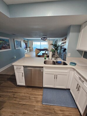Private kitchen - Direct Oceanfront, Ground-Floor
2 bdr 2 bath with Ocean Views! (Cocoa Beach)