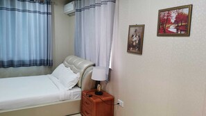 2 多间卧室、办公桌、熨斗/熨衣板、免费 WiFi