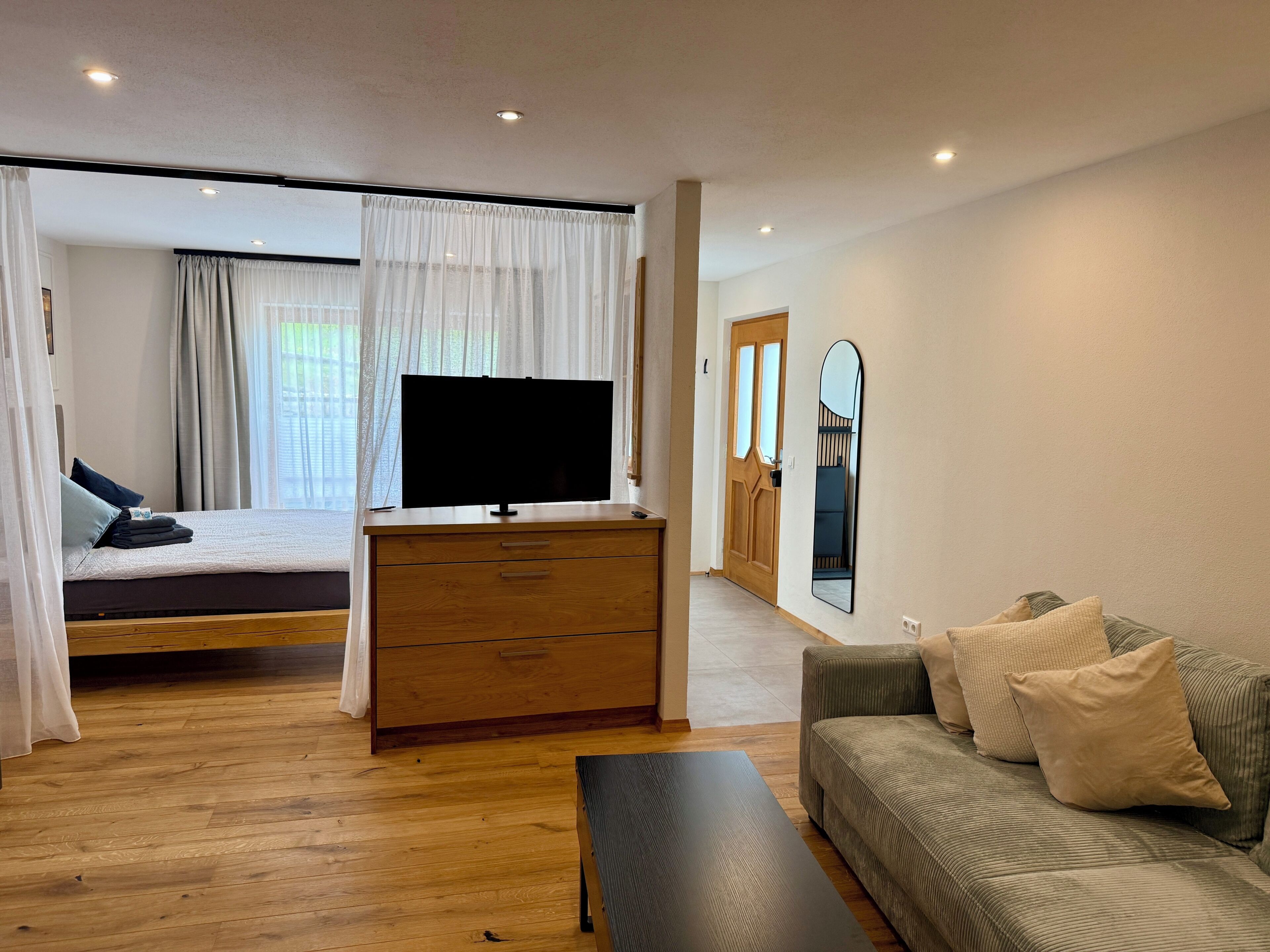 1 bedroom, iron/ironing board, travel cot, free WiFi