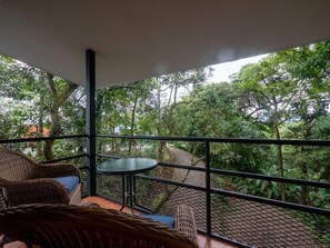 Property grounds - Hotel Manuel Antonio Inn. (Quepos)