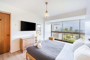 Iron/ironing board, WiFi, bed sheets - Beach Paradise 4BR with view (Viña del Mar)