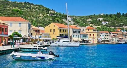 Amphitrite in Paxi with 2 bedrooms and 2 bathrooms
