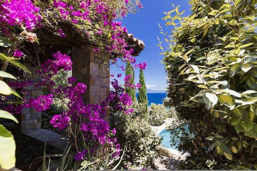 Ananda Spa Villa in Nies