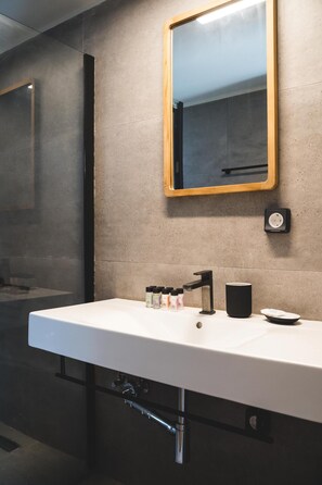 Shower, hair dryer, towels - Mountain View Suite with  Mega Balcony (Nikiana)