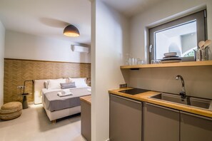 1 bedroom, iron/ironing board, travel cot, free WiFi - Garden View  Junior Suite (Nikiana)