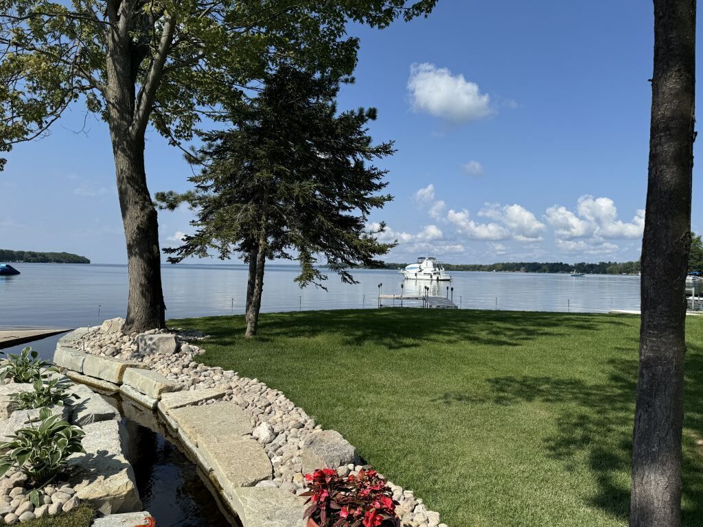 Cottage, Lake View | Miscellaneous