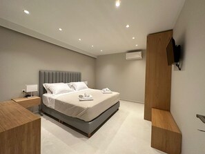 2 bedrooms, iron/ironing board, free WiFi, bed sheets - Suite 3 - Elpida Luxury Suites (Nydri)