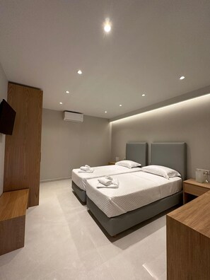 2 chambres, fer et planche à repasser, Wi-Fi gratuit, draps fournis