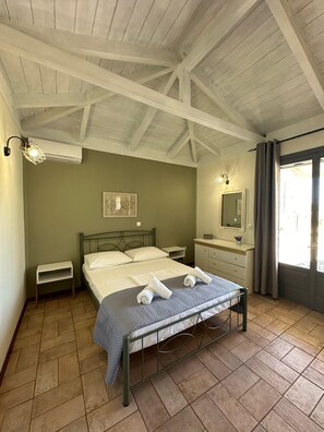 3 bedrooms, iron/ironing board, free WiFi, bed sheets - Casa Mare House - Agios Ioannis Lefkada (Lefkada)
