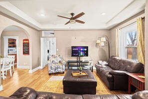 Unclassified image, 3 of 19, button - Route Sixty Sixn-Nob Hill 2bedroom,1 Bath, House (Albuquerque)