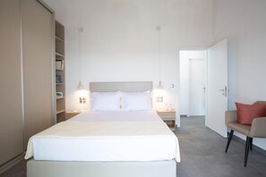 4 bedrooms, iron/ironing board, travel cot, free WiFi - Aloft Luxury - Villa Lefkia with heated pool (Apolpena)