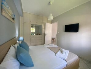 1 bedroom, iron/ironing board, free WiFi, bed sheets - Light Blue - Lefkada Blue (Lefkada)