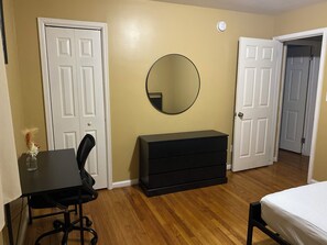 Unclassified image, 4 of 13, button - Updated brick ranch with lots of space. (Redford)