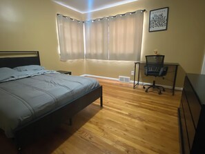 Unclassified image, 3 of 13, button - Updated brick ranch with lots of space. (Redford)