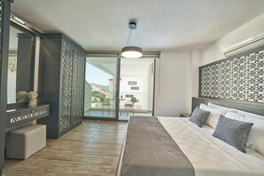 3 bedrooms, iron/ironing board, travel cot, bed sheets - Villa Rio in Kalkan with 3 bedrooms and 2 bathrooms (Kalkan)