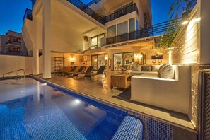Terrace/patio - Villa Rio in Kalkan with 3 bedrooms and 2 bathrooms (Kalkan)