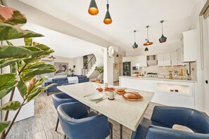Dining - Villa Rio in Kalkan with 3 bedrooms and 2 bathrooms (Kalkan)