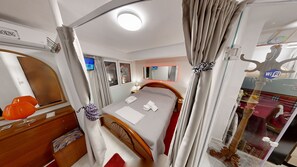 1 bedroom, desk, iron/ironing board, travel crib - Rooftop Loft with Hydromassage (Nees Pagases)