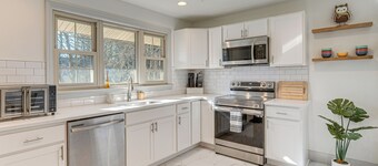 2 Mi to Lancaster City Center: Quiet Family Home