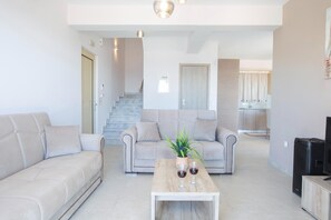 TV - Two bedroom Villa - Kathisma Sunset Villas (Lefkada)