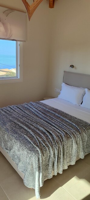 2 bedrooms, iron/ironing board, free WiFi, bed sheets - Two Bedroom Villa - Villa 1 (Agios Nikitas)