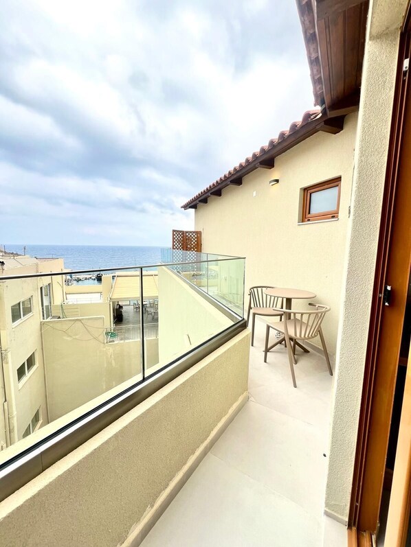 Deluxe Double Room, Balcony, Partial Sea View | Outdoor dining - Zoe Boutique Hotel (CRETE)