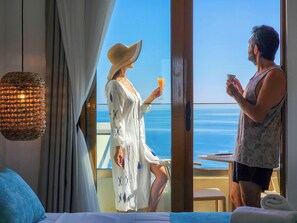 Habitación estándar doble, balcón, vistas al mar | Caja fuerte, cortinas opacas, sistema de insonorización y wifi gratis