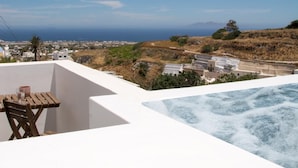 Property grounds - Deluxe Family Suite Erato (Vothonas)
