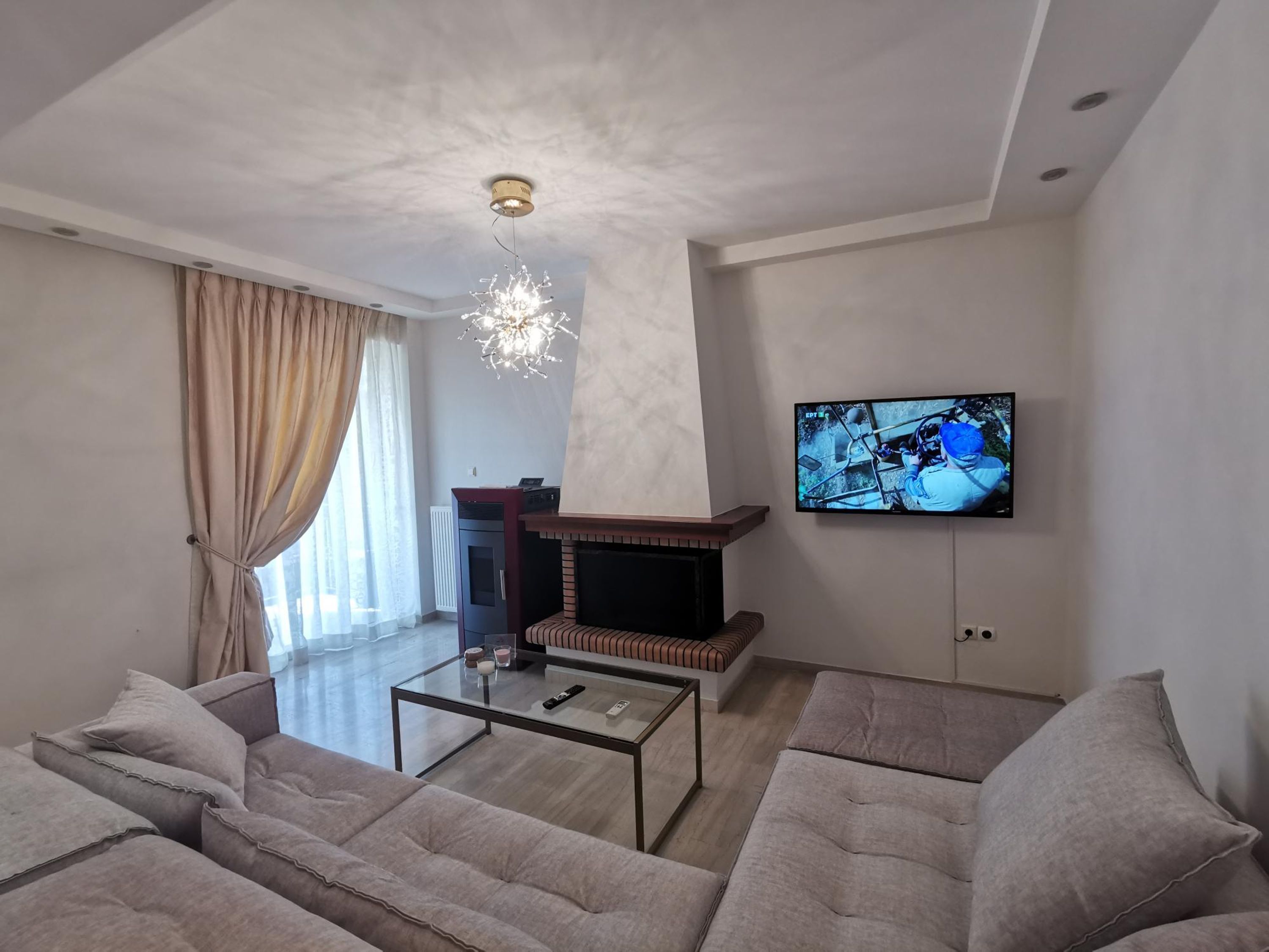 TV