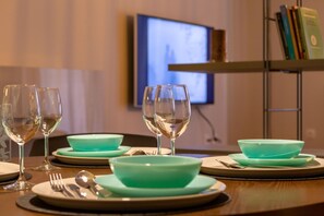 Dining - Kleio - Spacious apartment in Glyfada (Glifada)