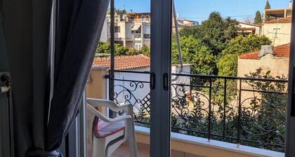 Central Apartment in Agios Konstantinos