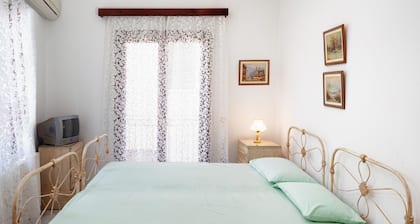 Afissos Seaside Cottage