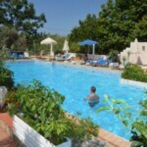 Pool - Kostaspant apartment (Gerani)