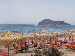 Beach - Platania's   Horizon (Platanias)