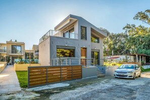 Exterior - Park View and near the Sea Villa with Private Pool (Chania)