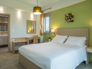 2 bedrooms, iron/ironing board, free WiFi, bed sheets - Villa Maria - Agios Onoufrios (Kounoupidiana)