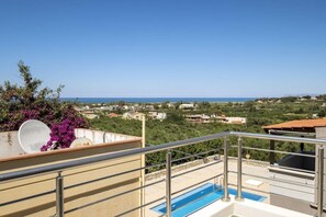 Property grounds - Kayzo Luxury Apartment With Pool (Dempla)
