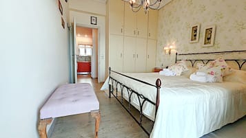 1 bedroom, iron/ironing board, travel crib, bed sheets