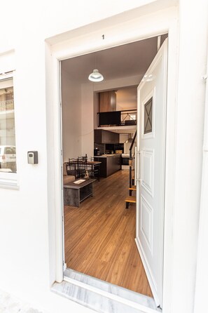 Interior - Nevas Apartment in Center Chania 1 (Chania)