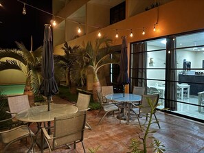 Imej tidak diklasifikasikan, 5 daripada 28, butang