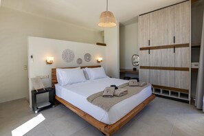 1 bedroom, iron/ironing board, travel cot, free WiFi - The Aether Element Of Gaea (Loutra)
