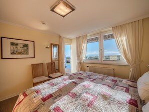 مكواة/لوح كي وسرير سفر وواي فاي مجانًا