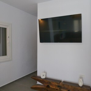 Interior - Dream on  Adamas Milos (Adamas)