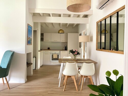 Maison cosy, calme et proche du port ostréicole.