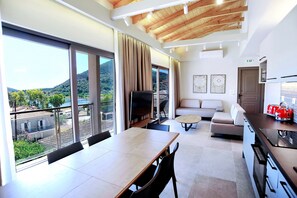 Interior - Suite Demi - Demar Suites (Vlicho)