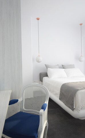 4 bedrooms, iron/ironing board, travel cot, free WiFi - Tinos Portraits Exo Meria (Exomvourgo)