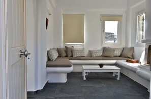 TV - Tinos Portraits Kato Meria (Exomvourgo)