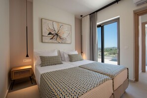 3 Schlafzimmer, Bügeleisen/Bügelbrett, Reisekinderbett, Bettwäsche